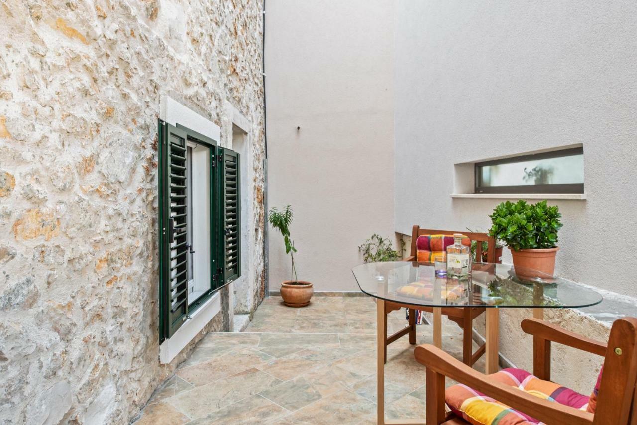 Kurika Anzotica Apartment Sibenik Exterior photo